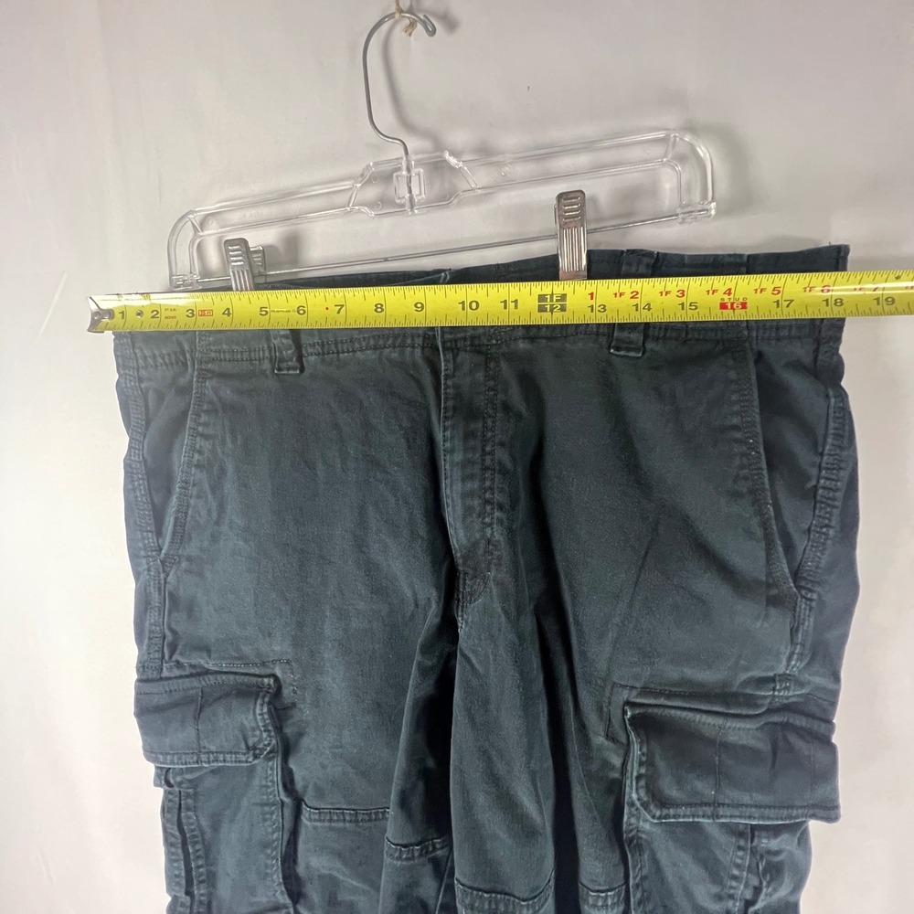 Goodfellow & Co Mens Cargo Shorts Size 36 Dark Navy Blue Utility Cotton Blend - Picture 5 of 7